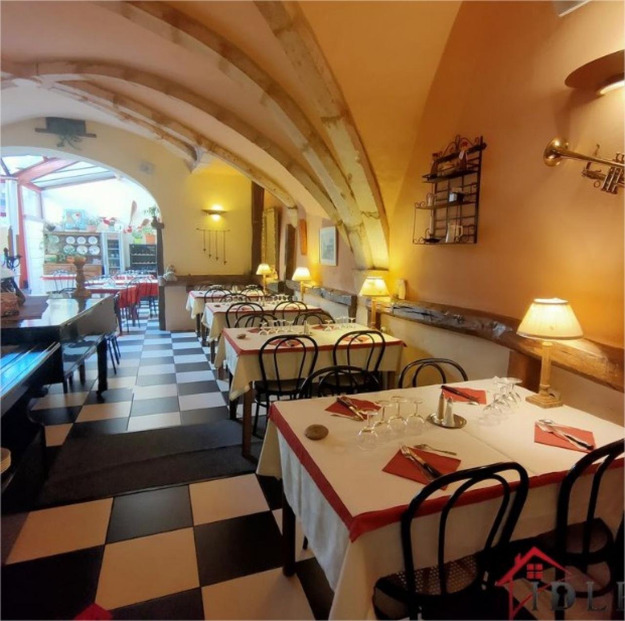 RESTAURANT 202 M²