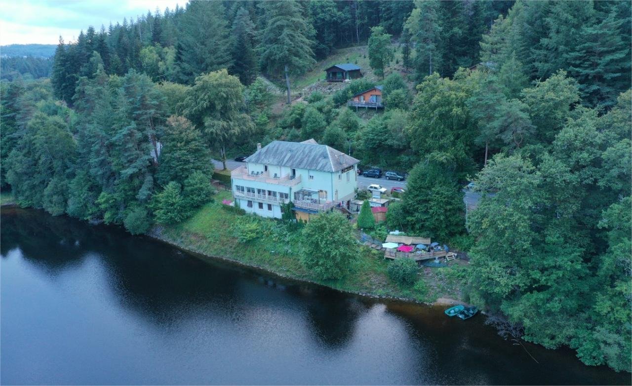 HOTEl DU LAC